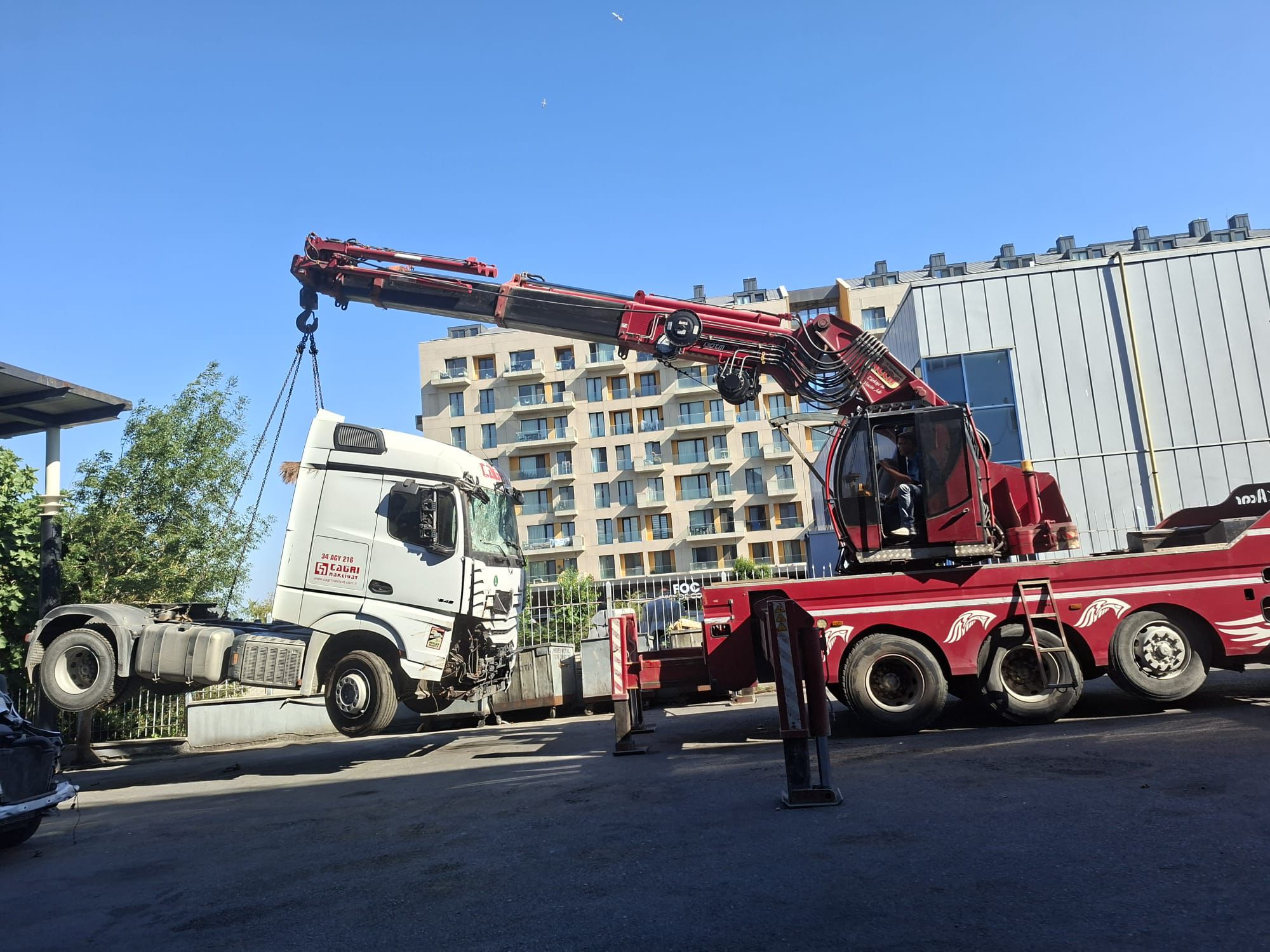 Kamyon İndirme