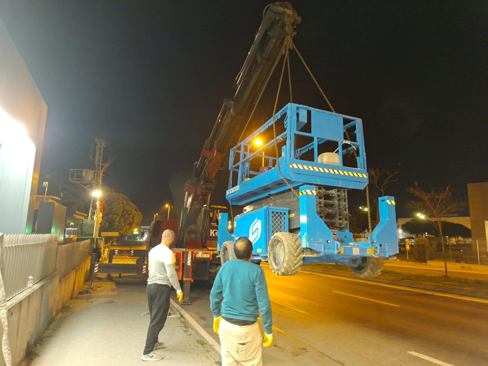 Manlift İndirme